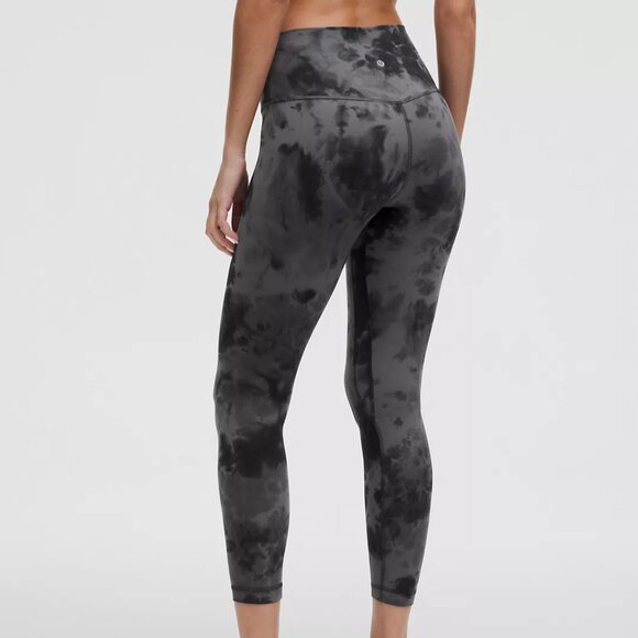 LuLulemon Align High-Rise Pants (25″ inseam) - Size 2 - Diamond Dye Pitch Grey - Picture 3 of 6